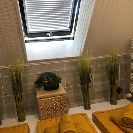 Grande Familiale Jaune Bonnement Bien Putot-en-Auge