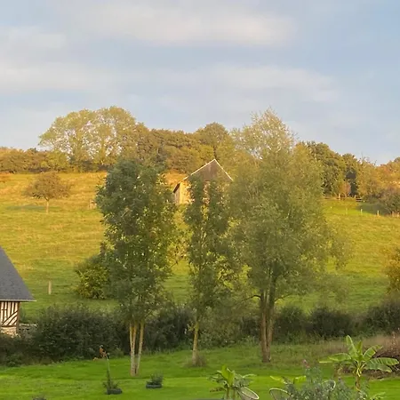 Grande Familiale Jaune Bonnement Bien فندق مبيت وإفطار